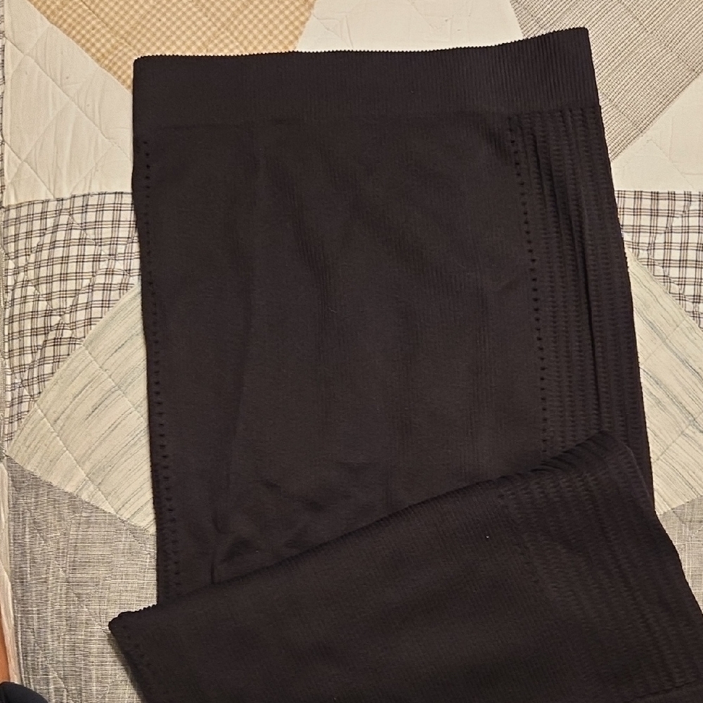 Black Ribbed Leggings